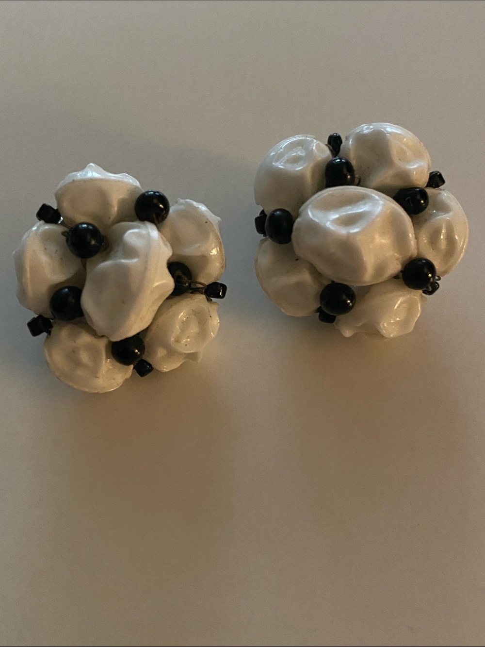 JAPAN VINTAGE White and Black Bead Cluster Clip-On Earrings